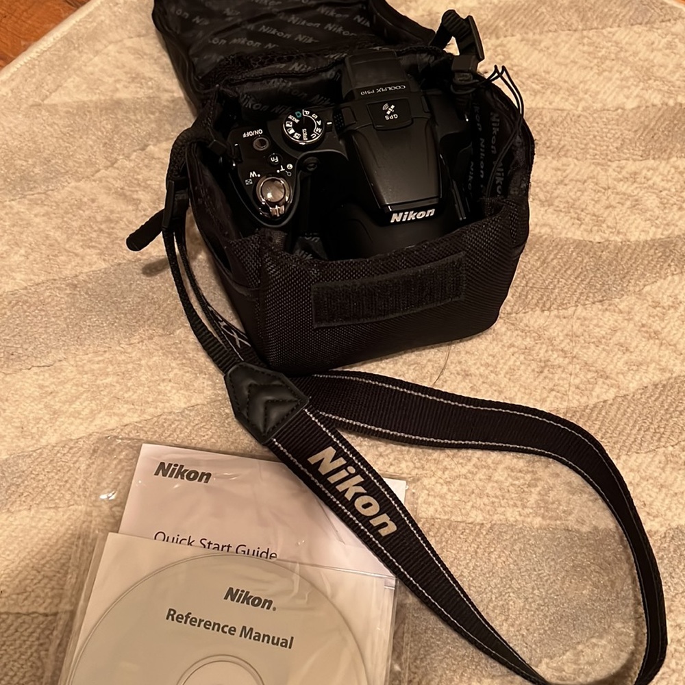 Nikon Camera - Picture 10 of 15